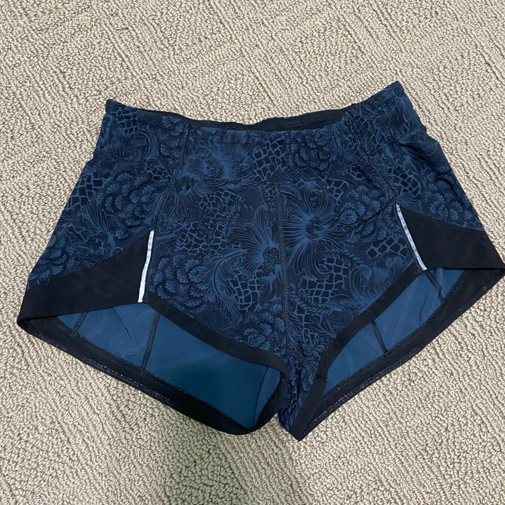 Lululemon short